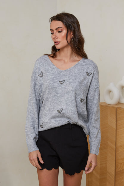 MO2505l   Pull col v avec des cœurs en strass